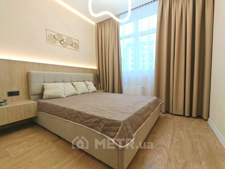 Фото квартиры, г. Одесса, ул. Краснова 3 (СТР) (21667-3)