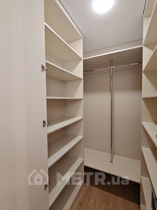 Фото квартиры, г. Одесса, ул. Краснова 3 (СТР) (21667-17)