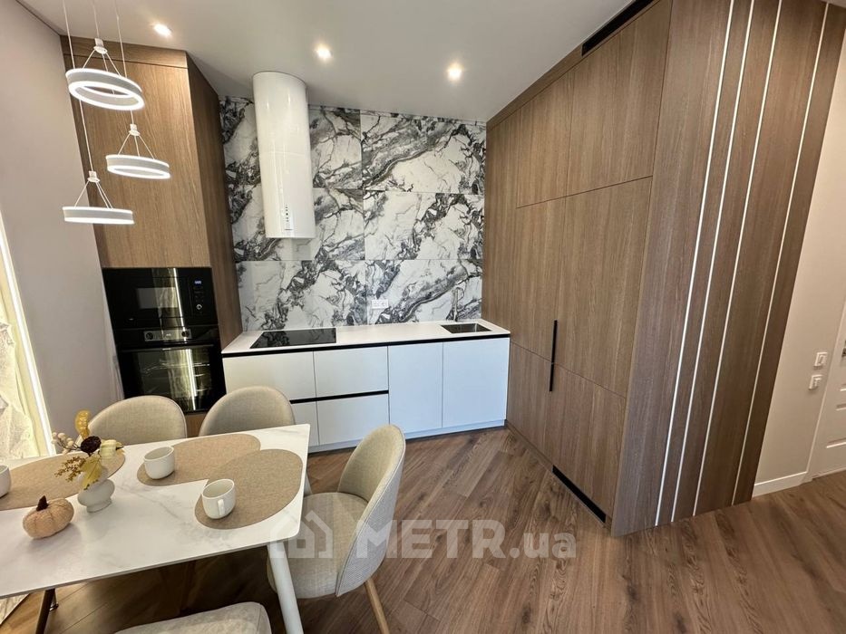 Фото квартиры, г. Одесса, ул. Краснова 3 (СТР) (21681-3)