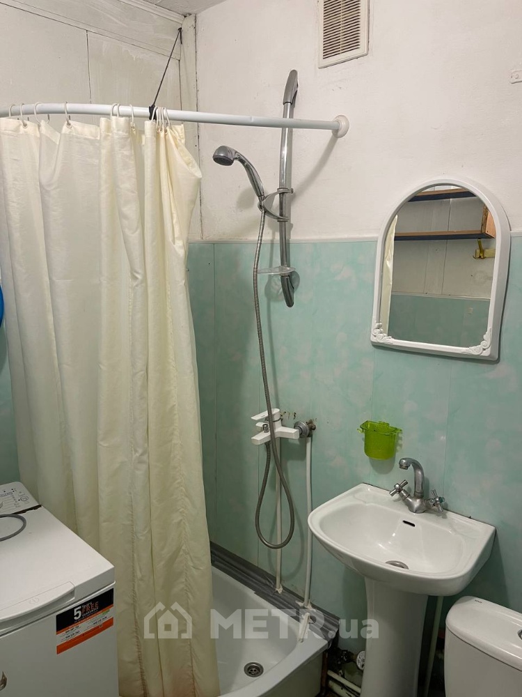 Фото квартиры, г. Черноморск, ул. Александрийская 20 (21685-10)