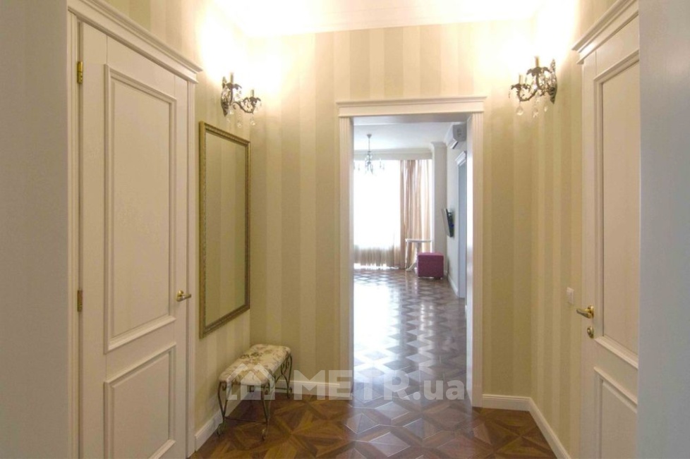 Фото квартиры, г. Одесса, Гагаринское Плато 5Б (21691-12)