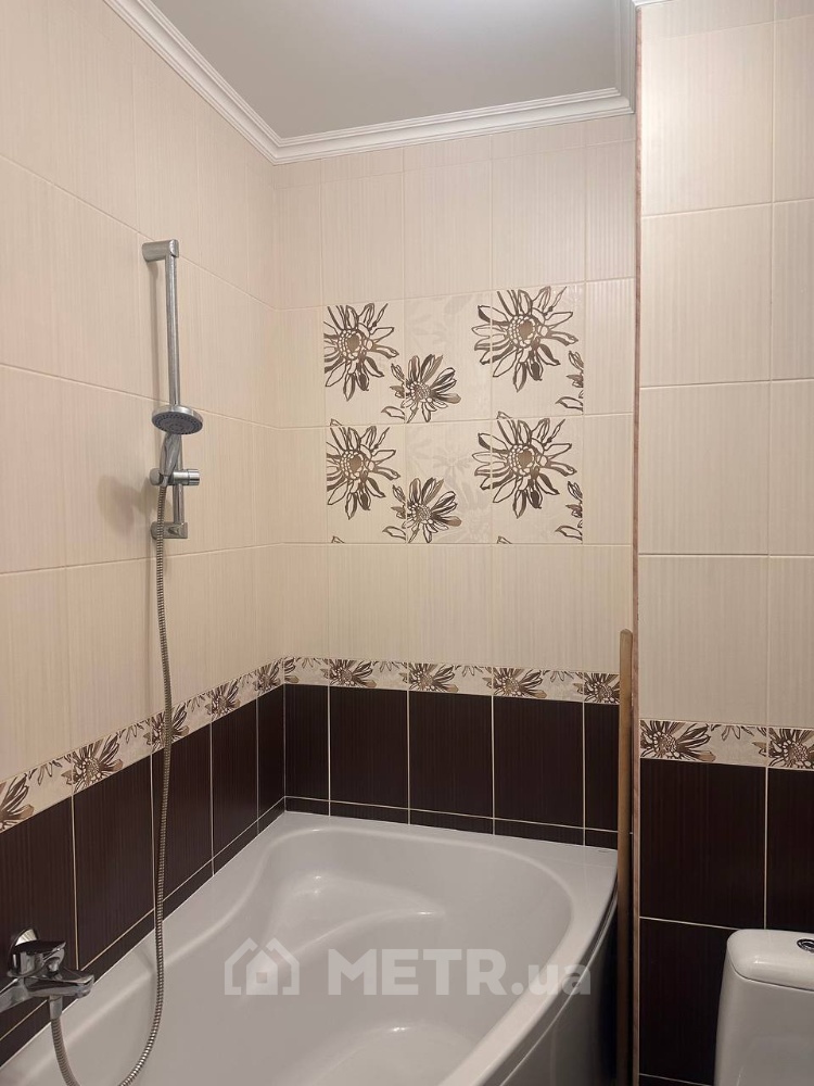 Фото квартиры, г. Одесса, ул. Гранитная 2 (21698-7)