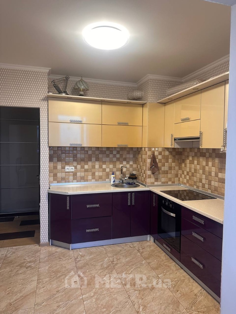 Фото квартиры, г. Одесса, ул. Гранитная 2 (21698-4)