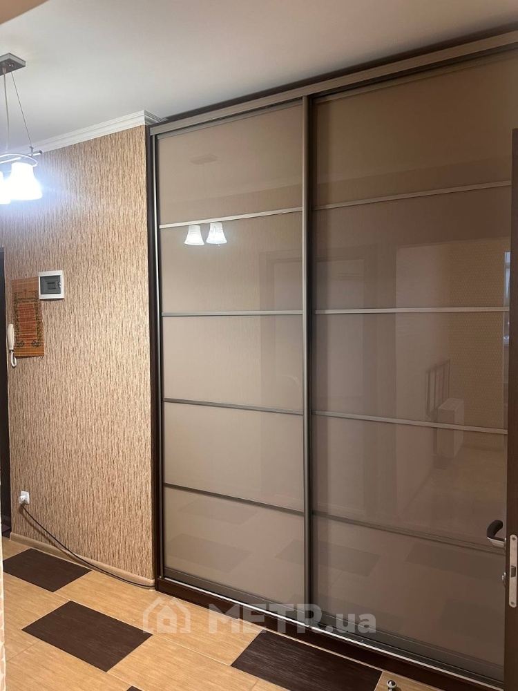 Фото квартиры, г. Одесса, ул. Гранитная 2 (21698-3)