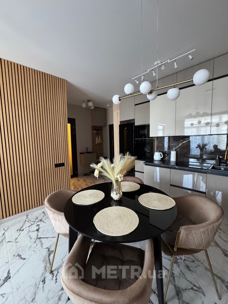 Фото квартиры, г. Одесса, ул. Каманина 16А/5 (21715-4)