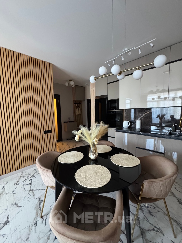 Фото квартиры, г. Одесса, ул. Каманина 16А/5 (21715-2)