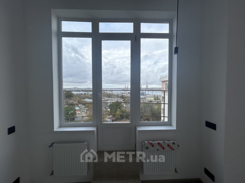 Фото квартиры, г. Черноморск, ул. Хантадзе 1 (21716-1)