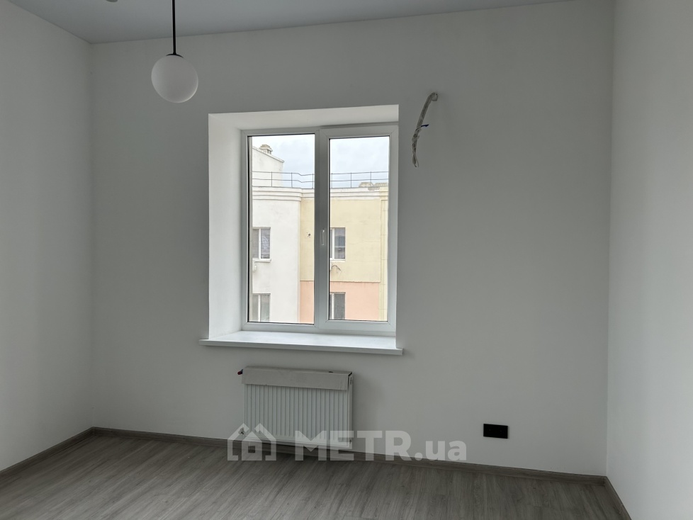 Фото квартиры, г. Черноморск, ул. Хантадзе 1 (21716-3)