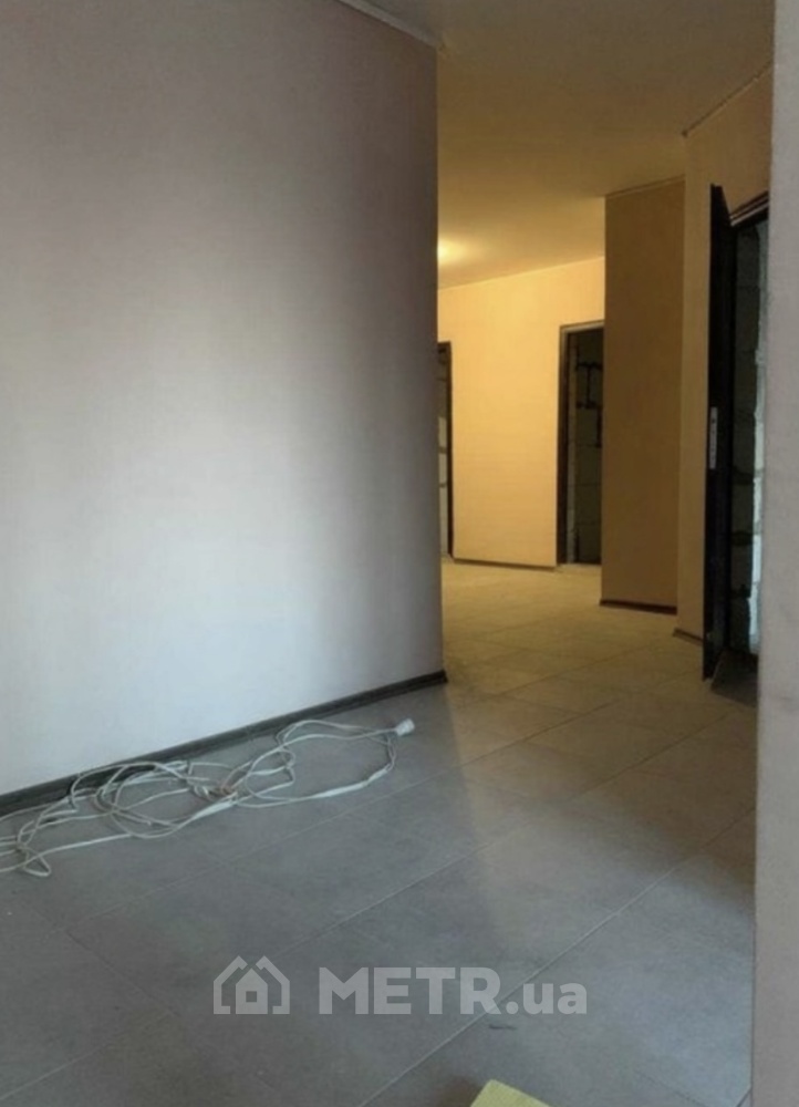 Фото квартиры, г. Черноморск, ул. Осенняя 1 (21728-9)