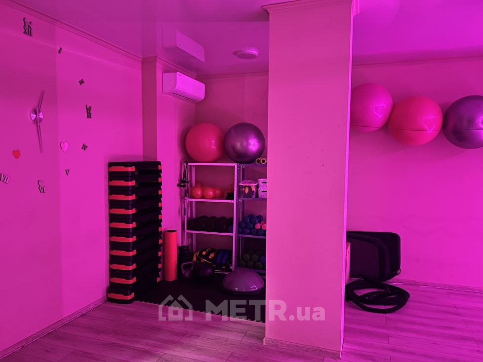 Фото коммерческой недвижимости, г. Черноморск, ул. 1 Мая (21729-4)