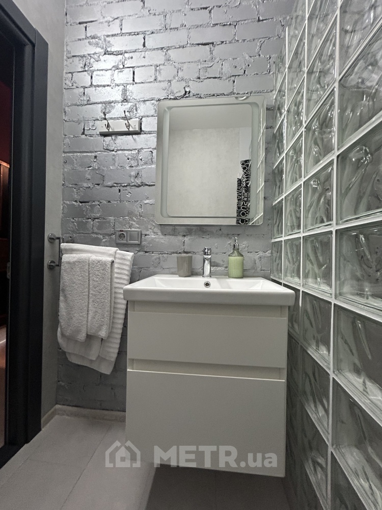 Фото коммерческой недвижимости, г. Черноморск, ул. Победы (21730-16)