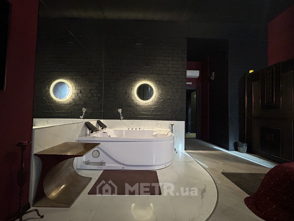 Фото коммерческой недвижимости, г. Черноморск, ул. Победы (21730-15)