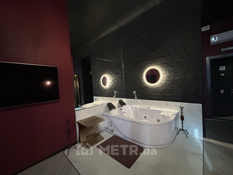 Фото коммерческой недвижимости, г. Черноморск, ул. Победы (21730-8)