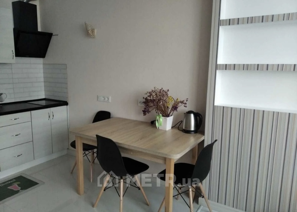 Фото квартиры, г. Черноморск, ул. Парусная 18 (21731-2)