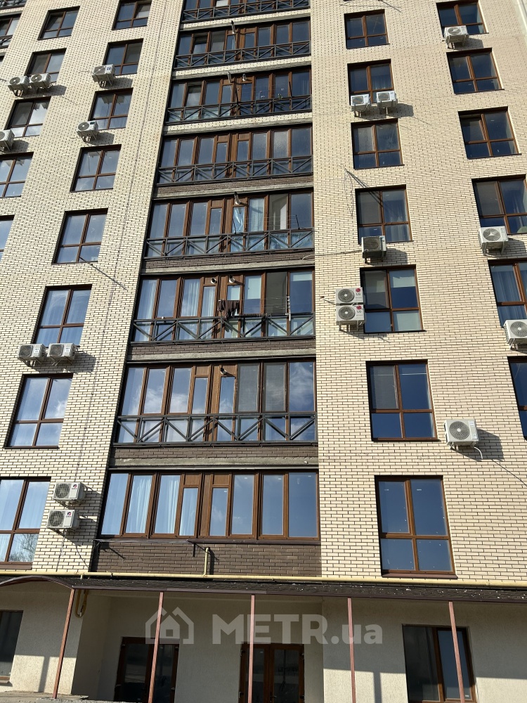 Фото коммерческой недвижимости, г. Черноморск, ул. Парковая (21733-9)