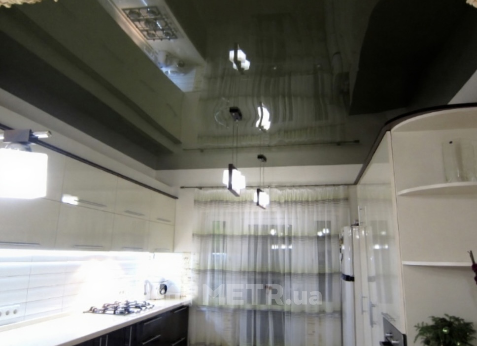 Фото дома, пгт Великодолинское, ул. Центральная (21734-2)