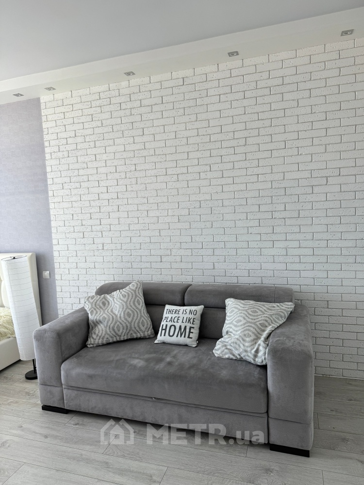 Фото квартиры, г. Одесса, ул. Среднефонтанская 35 (21738-5)