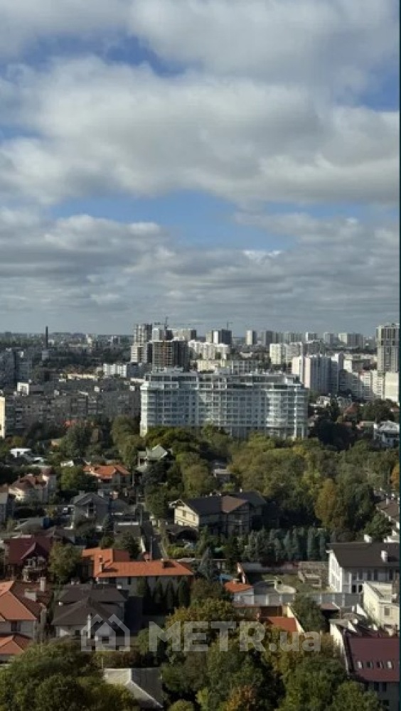 Фото квартиры, г. Одесса, ул. Каманина 16А/2 (21748-8)