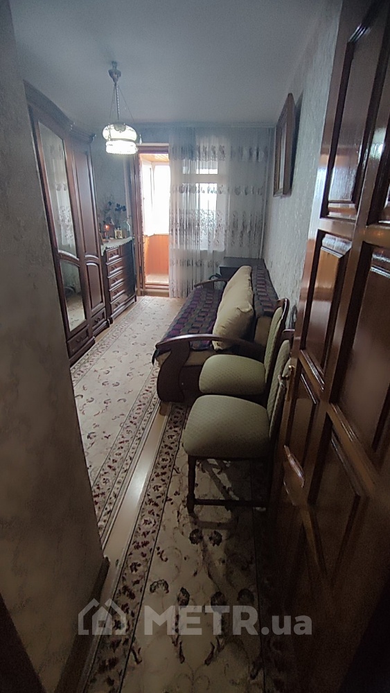 Фото квартиры, г. Черноморск, ул. Парковая 8 (21756-3)