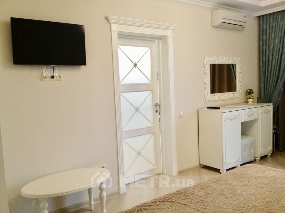 Фото квартиры, г. Одесса, ул. Маршала Говорова 10/6 (21773-5)