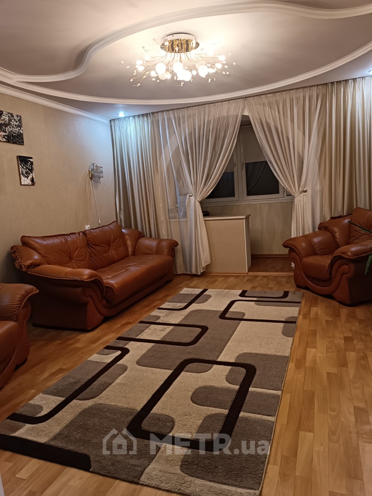 Фото квартиры, г. Черноморск, ул. Лазурная 7 (19818-1)