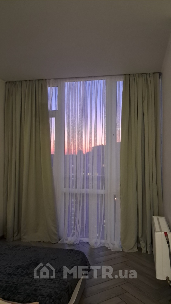 Фото квартиры, г. Одесса, Гагаринское Плато 9 (21782-4)