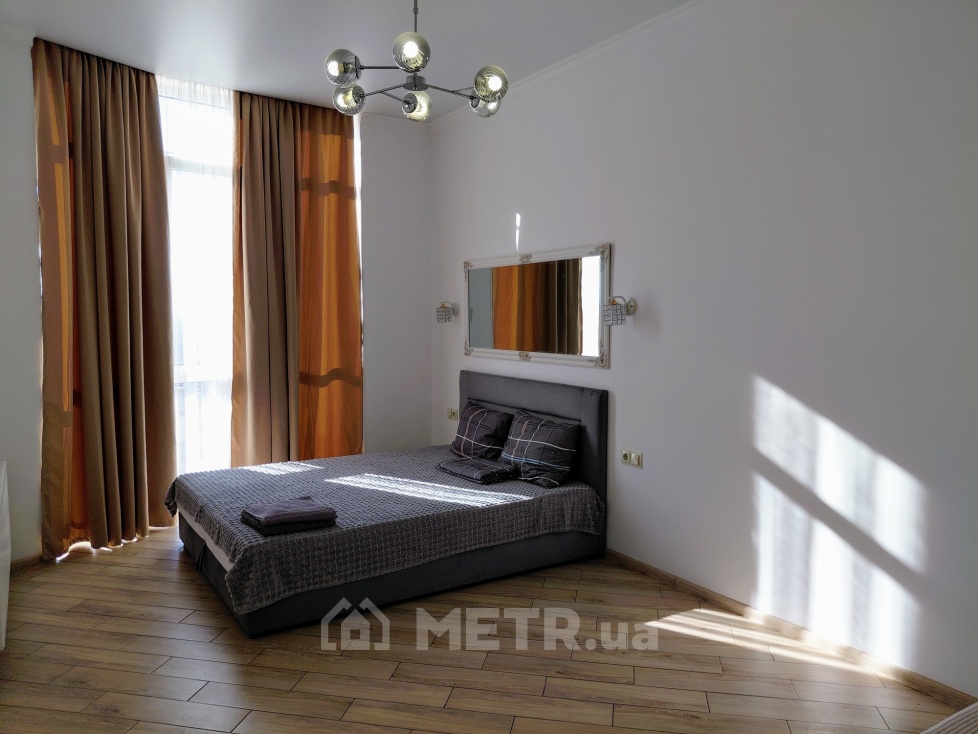 Фото квартиры, г. Одесса, Гагаринское Плато 9 (21783-12)