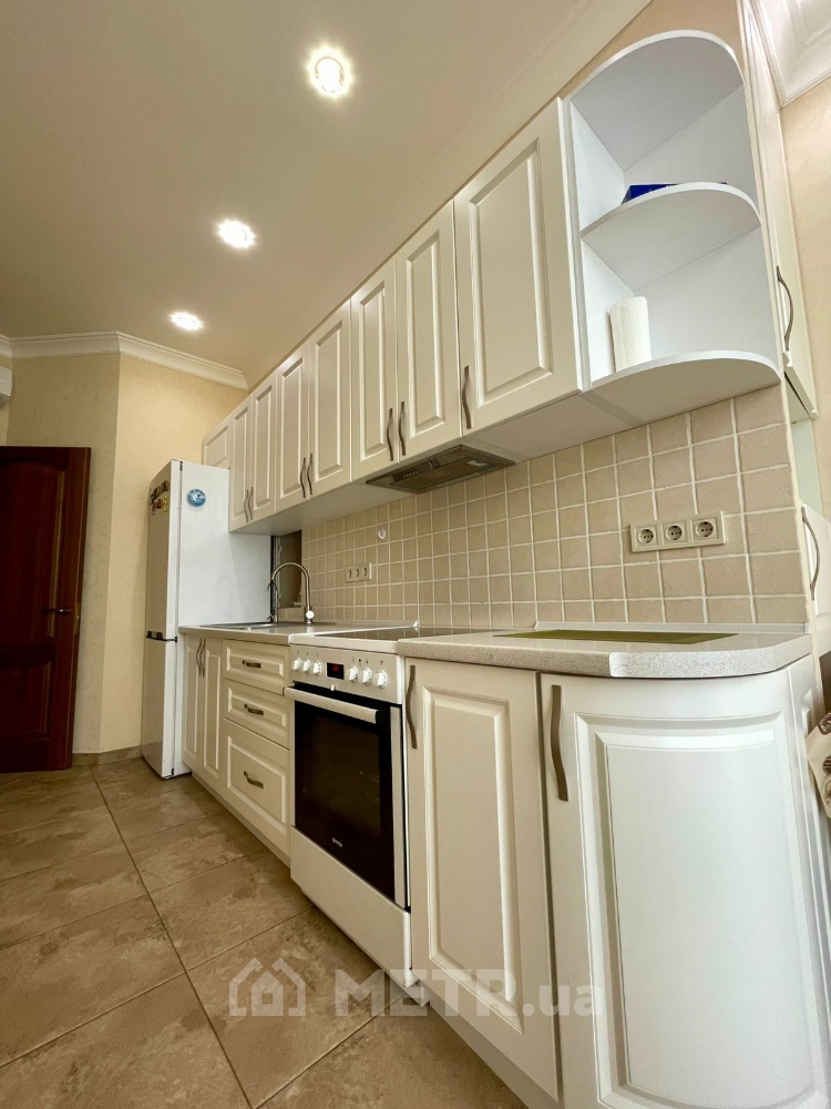 Фото квартиры, г. Одесса, ул. Жемчужная 3 (21788-2)