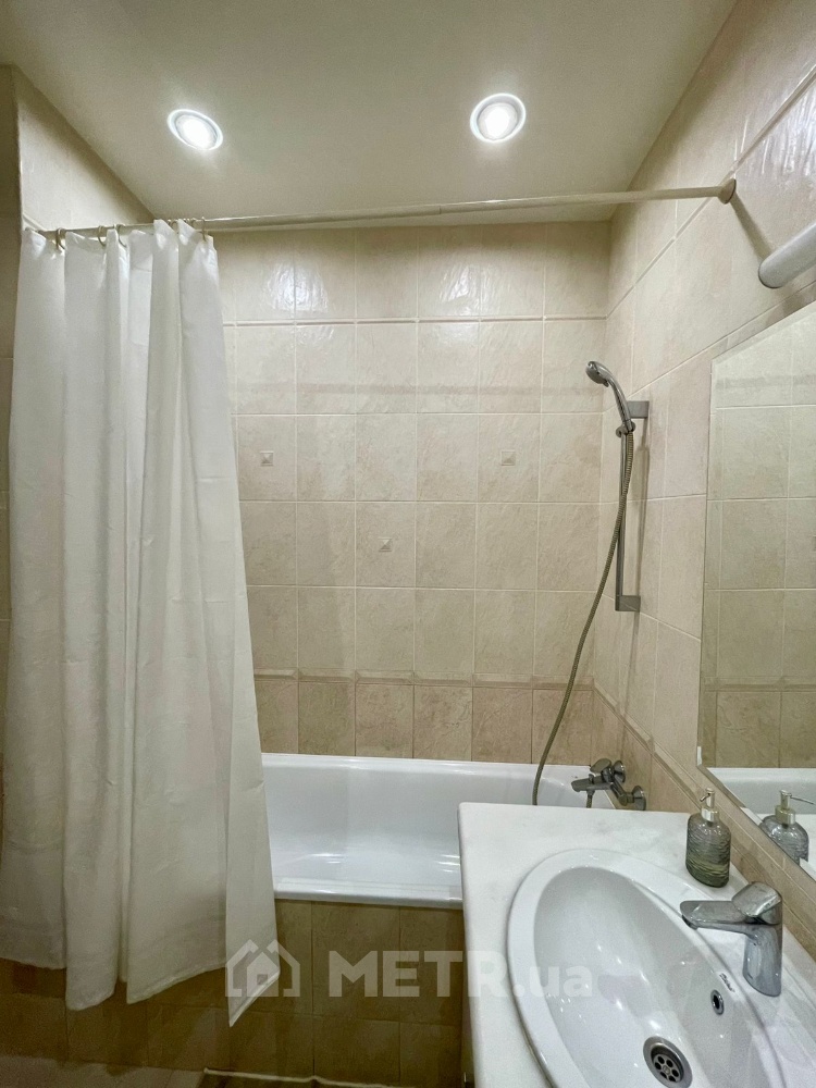 Фото квартиры, г. Одесса, ул. Жемчужная 3 (21788-7)