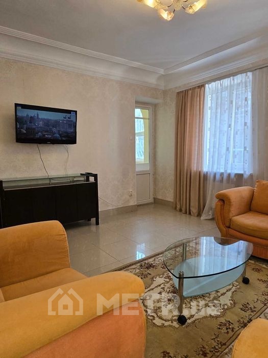 Фото квартиры, г. Одесса, ул. Семинарская 1/2 (21795-2)