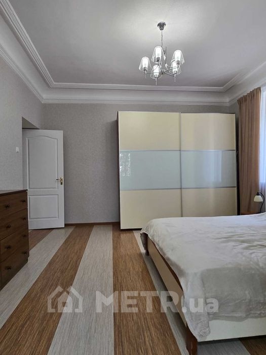 Фото квартиры, г. Одесса, ул. Семинарская 1/2 (21795-5)