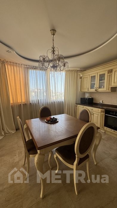 Фото квартиры, г. Одесса, ул. Маршала Говорова 10/3 (21805-1)