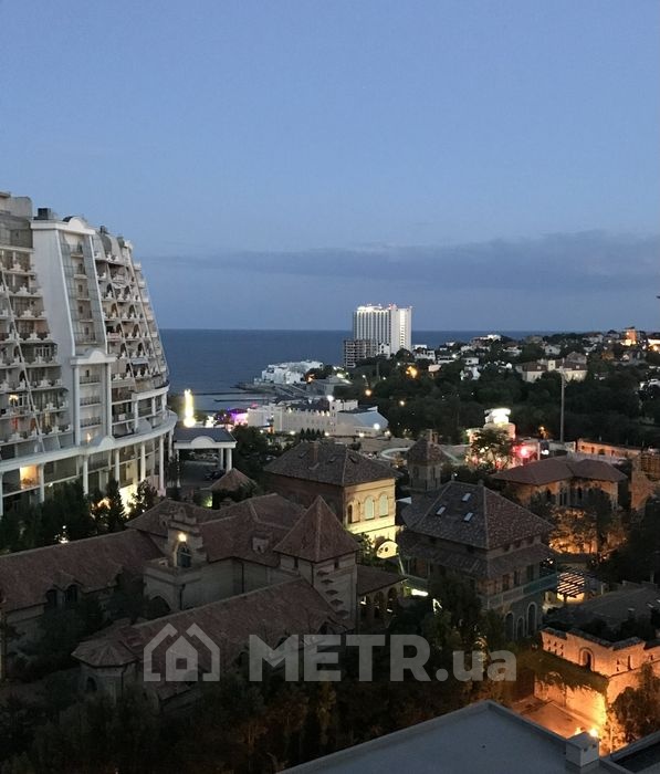 Фото квартиры, г. Одесса, Гагаринское Плато 5/2 (21806-8)