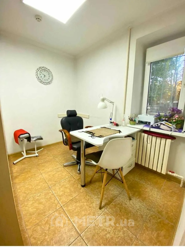 Фото коммерческой недвижимости, г. Одесса, ул. Героев Крут 18 (21842-6)