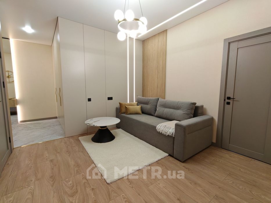 Фото квартиры, г. Одесса, ул. Краснова 1Ж (21892-1)