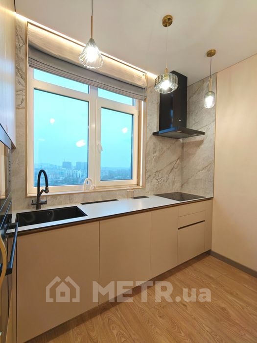 Фото квартиры, г. Одесса, ул. Краснова 1Ж (21892-12)