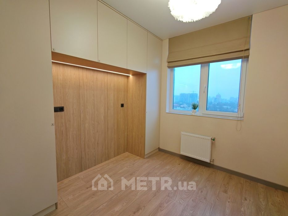 Фото квартиры, г. Одесса, ул. Краснова 1Ж (21892-3)