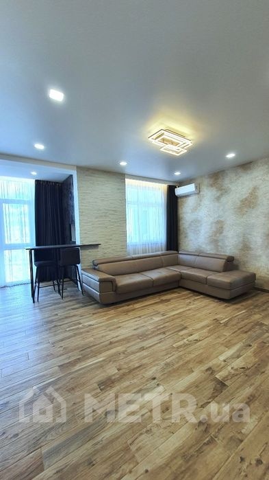 Фото квартиры, г. Одесса, ул. Артиллерийская 4В (21895-8)