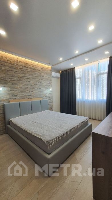 Фото квартиры, г. Одесса, ул. Артиллерийская 4В (21895-18)