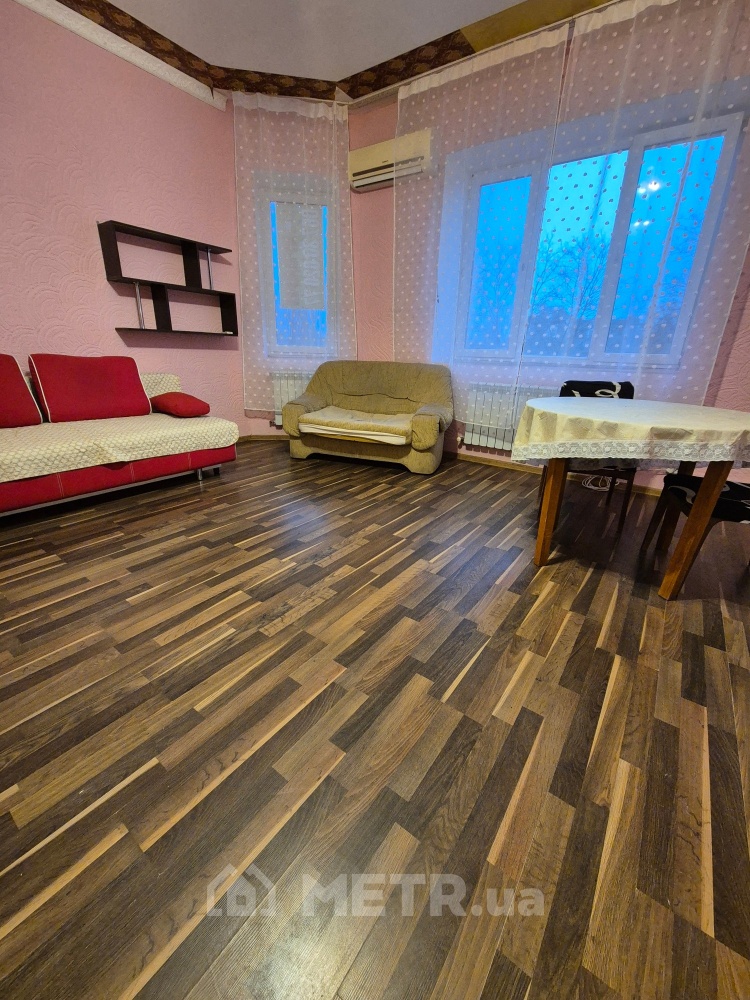 Фото квартиры, г. Черноморск, Провулок Хат 4 (21908-2)