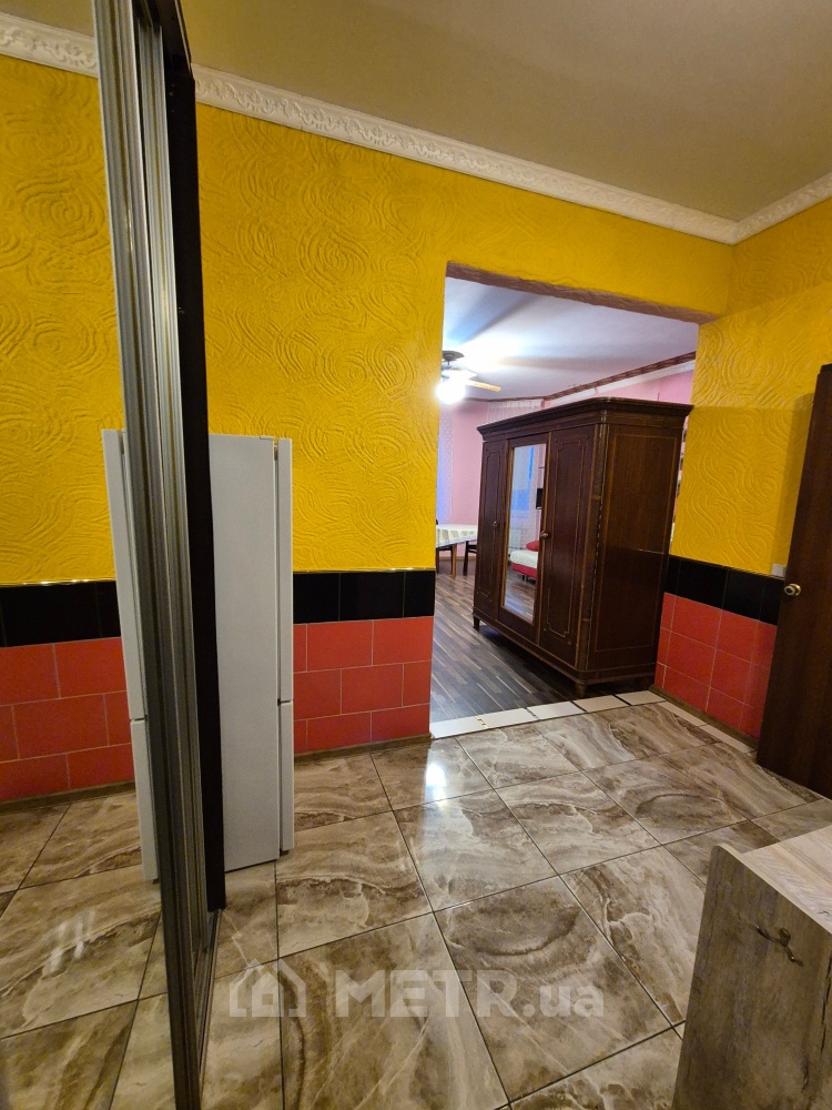 Фото квартиры, г. Черноморск, Провулок Хат 4 (21908-25)