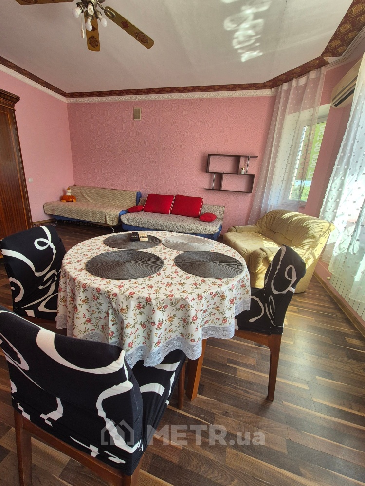 Фото квартиры, г. Черноморск, Провулок Хат 4 (21908-15)