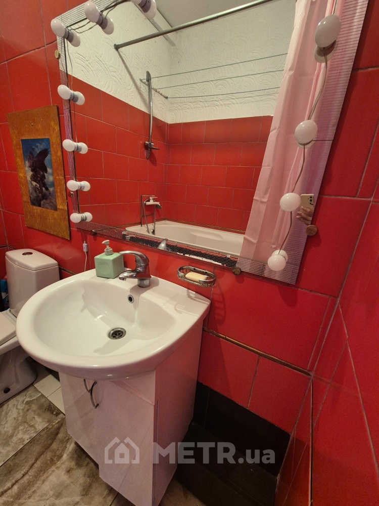 Фото квартиры, г. Черноморск, Провулок Хат 4 (21908-21)