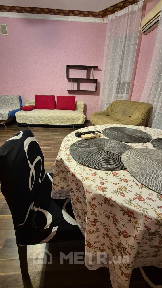 Фото квартиры, г. Черноморск, Провулок Хат 4 (21908-18)