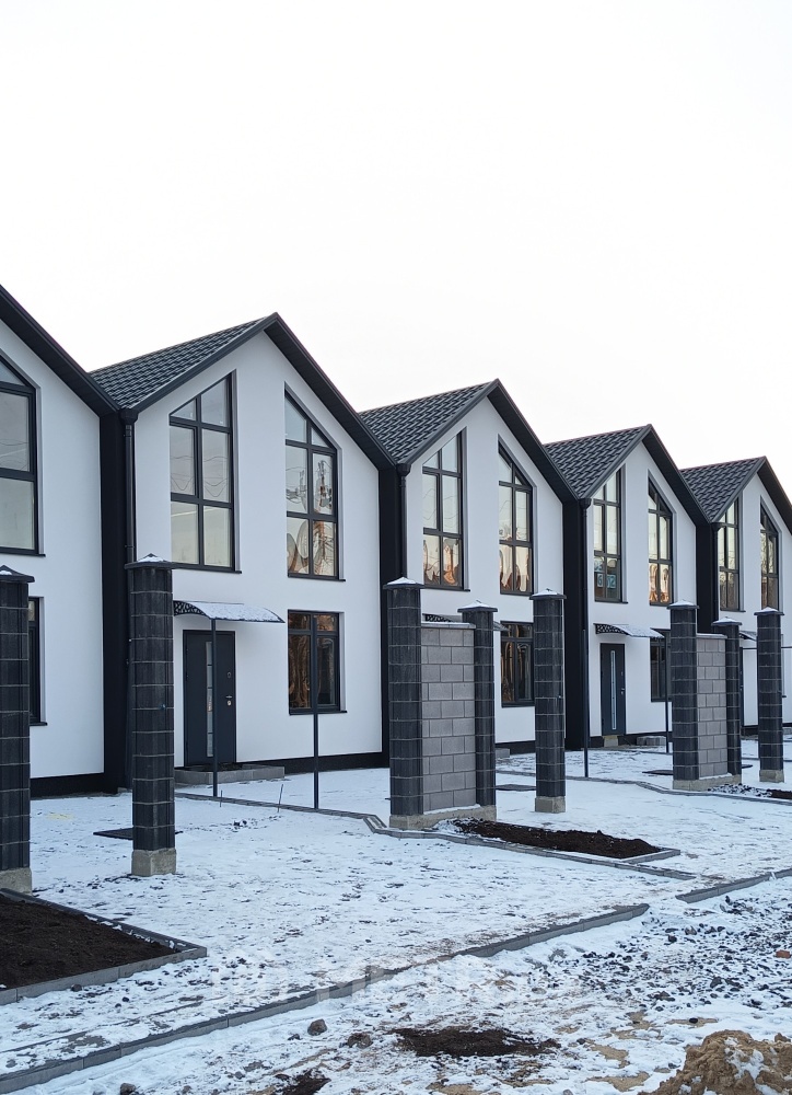 Фото дома, пос. Лески, вул. Владислава Бувалкина 5 (21708-1)