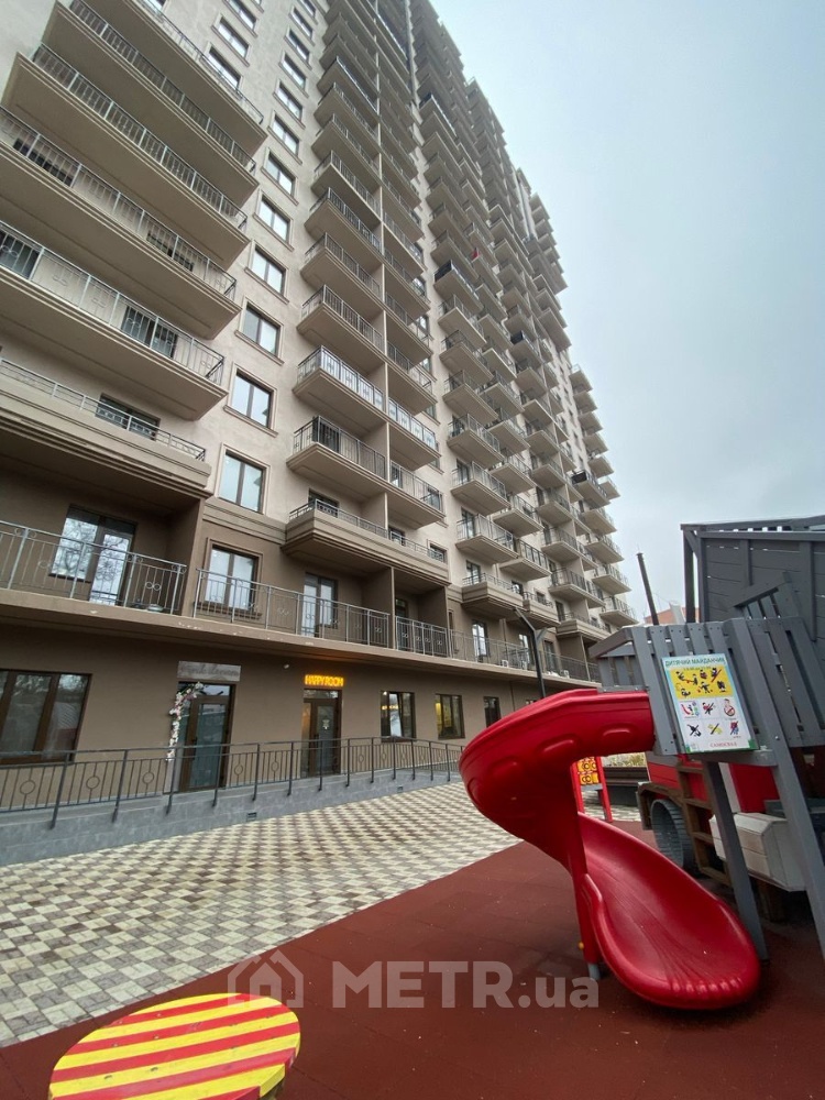 Фото квартиры, г. Одесса, Фонтанская Дорога 25 (СТР) (21940-15)