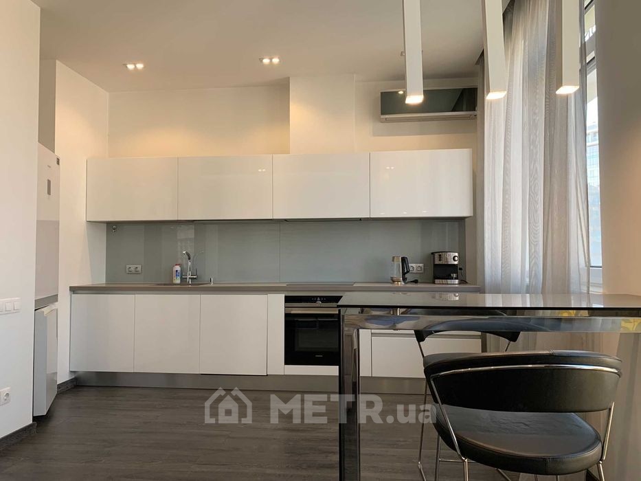 Фото квартиры, г. Одесса, Гагаринское Плато 5Б (21946-7)