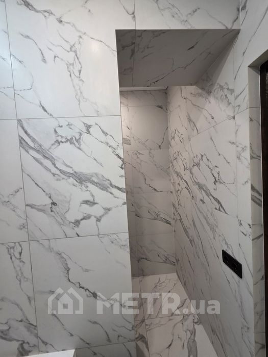 Фото квартиры, г. Черноморск, ул. Лазурная 2 (21949-17)