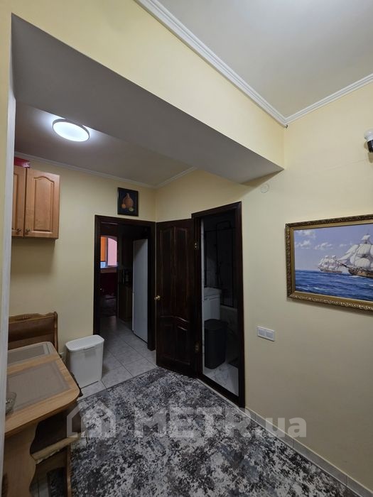 Фото квартиры, г. Черноморск, ул. Лазурная 2 (21949-10)