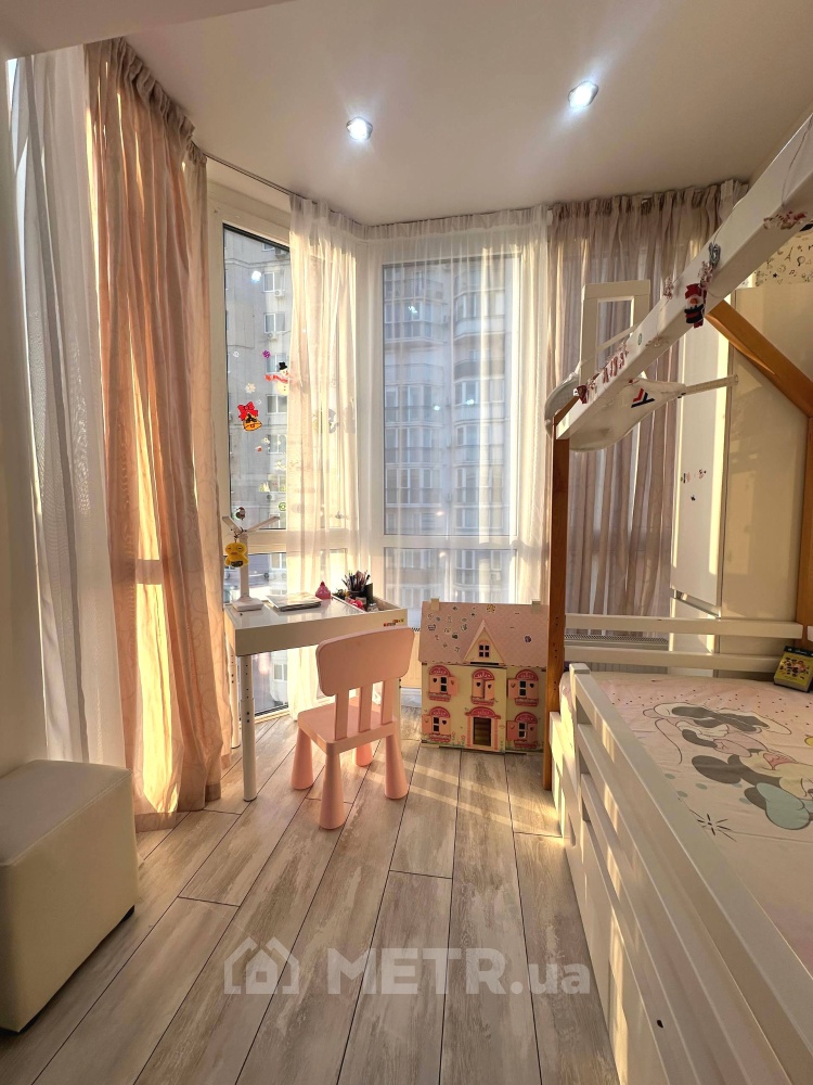 Фото квартири, м. Одеса, вул. Маршала Малиновського 18 (21979-4)